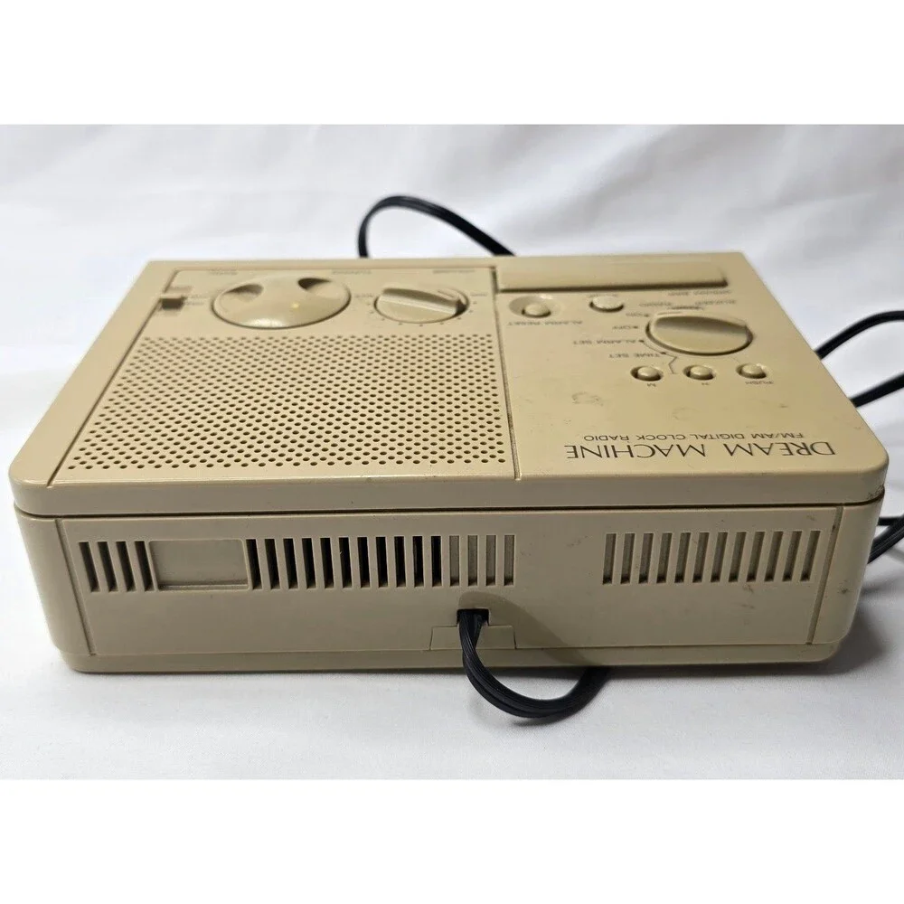 Vintage Sony Dream Machine AM/FM Alarm Clock Radio Tan ICF-C2W  Tested & Working